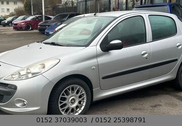 Peugeot 206 152.179 km 1.699 &euro; Epfendorf 78736