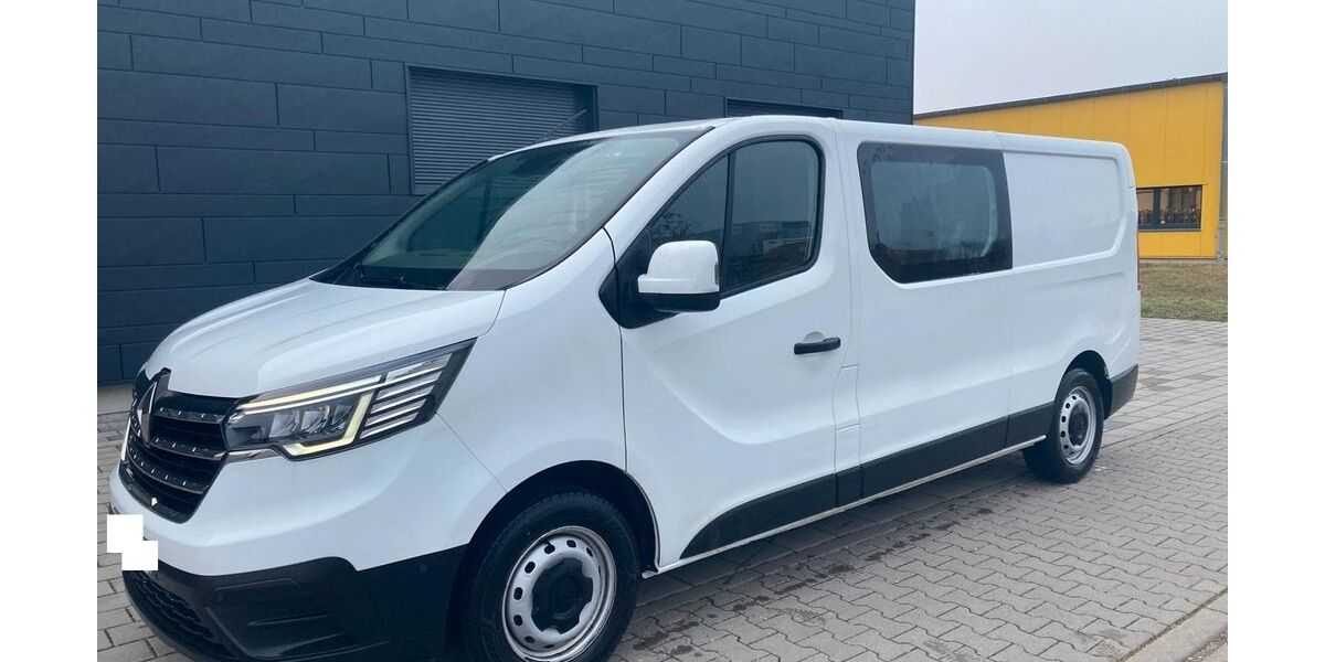 Renault Trafic 44.000 km 24.800 &euro; Wiesental 68753