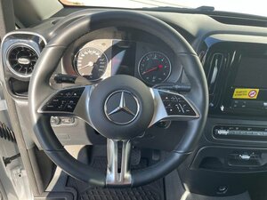 Mercedes-Benz Vito 116 Tourer PRO 4x4 XL STANDHZ NAV KAMERA 34.272 km 61.490 &euro; Sangerhausen 06526