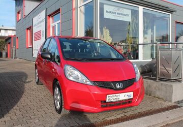 Honda Jazz 101.200 km 6.991 &euro; Nufringen 71154