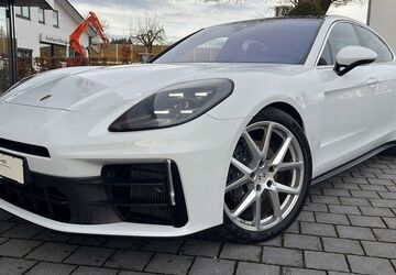 Porsche Panamera 3.500 km 102.390 &euro; Raubling 83064