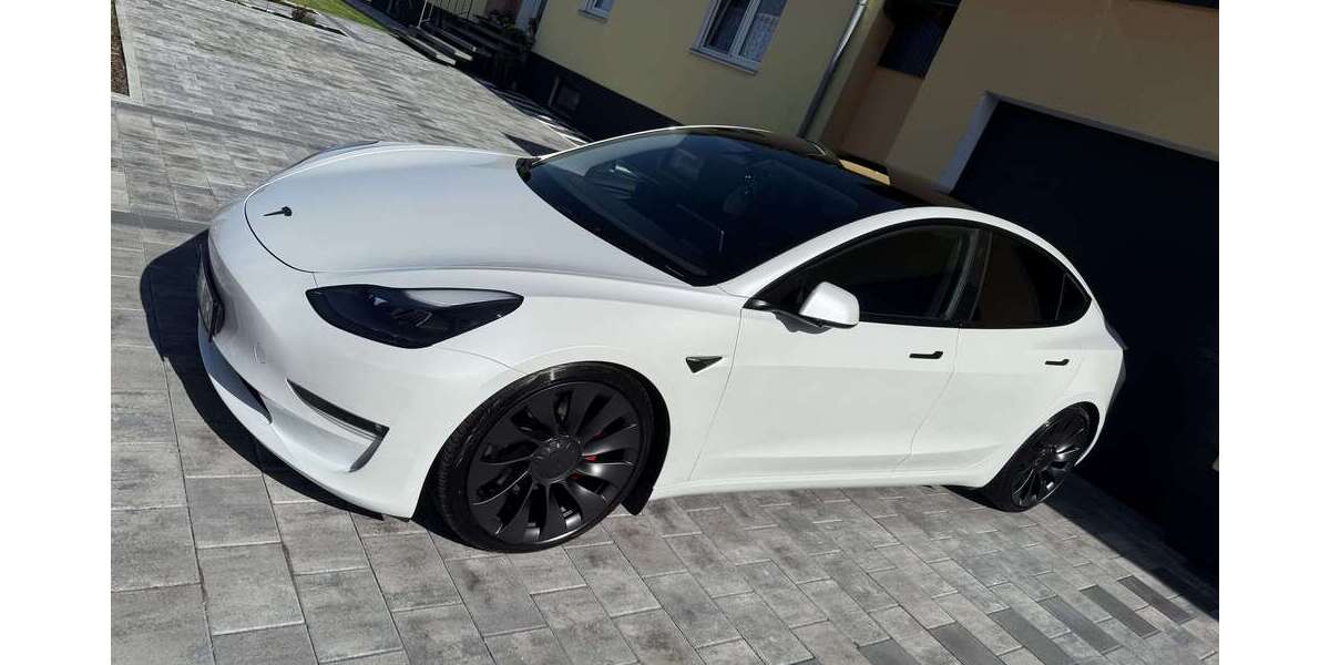 Tesla Model 3 25.000 km 36.900 &euro; Osterhofen 94486