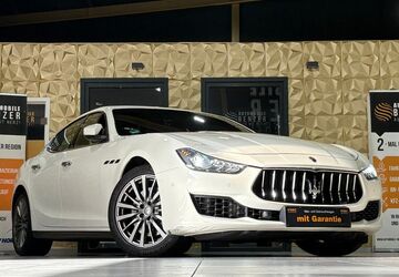 Maserati Ghibli 93.000 km 30.999 &euro; Swisttal 53913