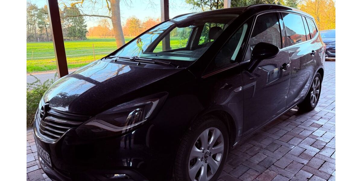 Opel Zafira Tourer 125.500 km 13.300 &euro; Hatten 26209
