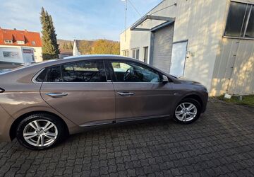 Hyundai IONIQ 76.807 km 15.500 &euro; Hardegsen 37181