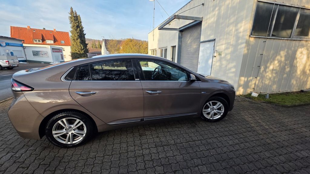 Hyundai IONIQ 76.807 km 15.500 &euro; Hardegsen 37181