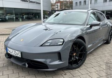 Porsche Taycan 17.000 km 106.800 &euro; Hannover 30177