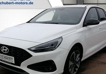 Hyundai i30 9.900 km 25.890 &euro; Magdeburg 39108