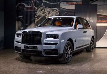 Rolls Royce Cullinan 29.000 km 403.410 &euro; München 81829