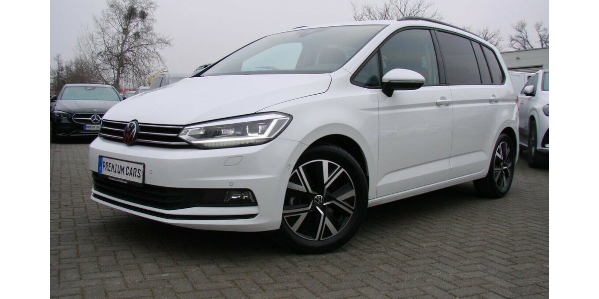 VW Touran 1,5 Comfortline ACC LED AHK 7Sitzer SHZ BMT 13.701 km 33.980 &euro; Falkensee 14612