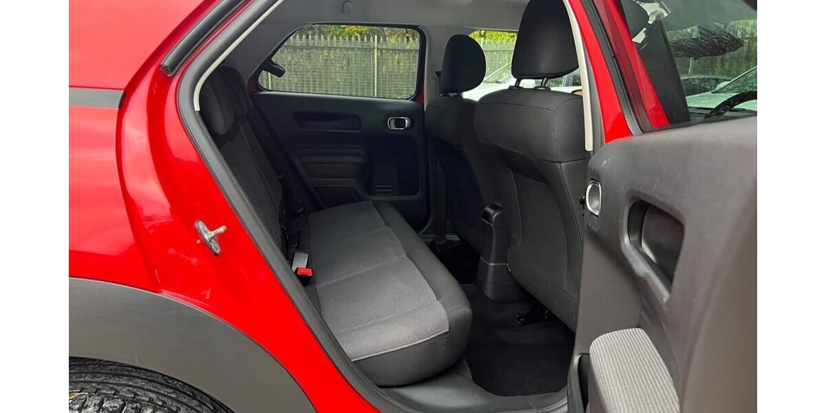 Citroen C4 Cactus 170.000 km 8.600 &euro; Berlin 10178