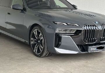 BMW 740 18.000 km 121.799 &euro; Öhringen 74613