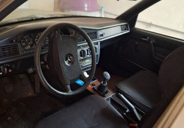 Mercedes-Benz 190 237.700 km 1.600 &euro; Vilsbiburg 84137