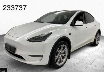 Tesla Model Y 150.000 km 27.950 &euro; Steinbach-Hallenberg OT Herges-Hallenberg 98587