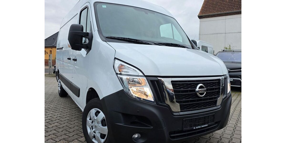 Nissan Interstar 29.600 km 23.561 &euro; Zwenkau 04442