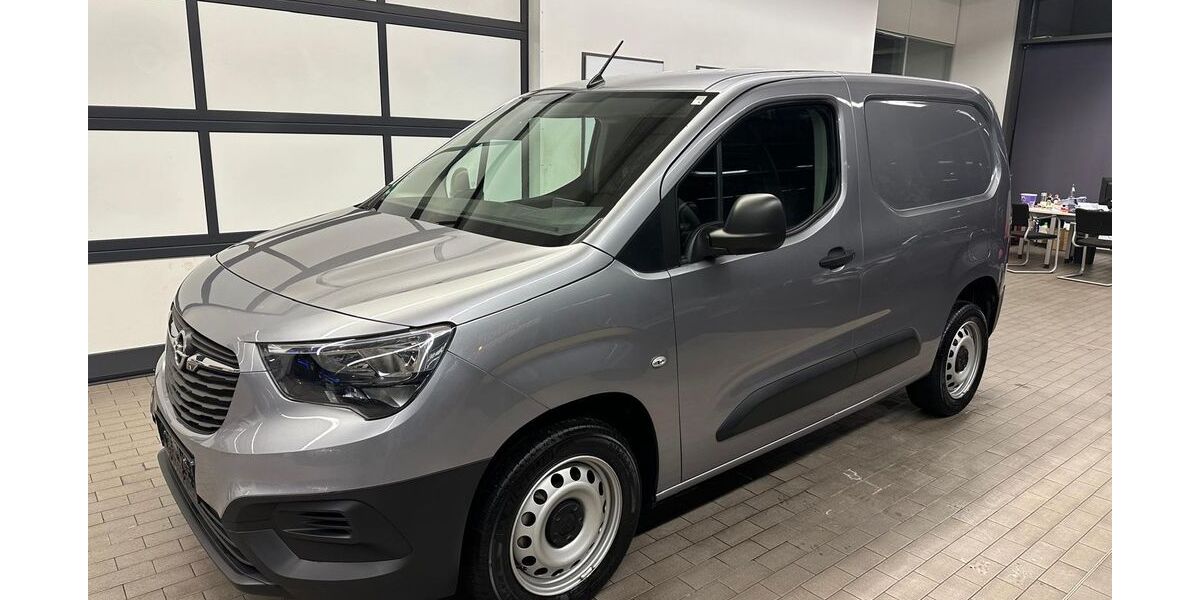 Opel Combo 40.000 km 16.999 &euro; Weissenhorn 89264