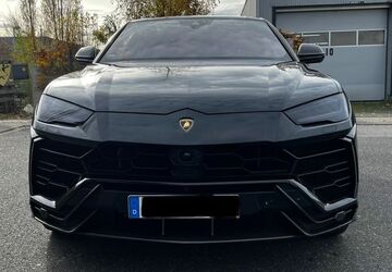 Lamborghini Urus 49.990 km 218.600 &euro; Düren 52353