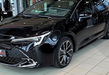 Toyota Corolla 3.990 km 38.950 &euro; Amberg 92224