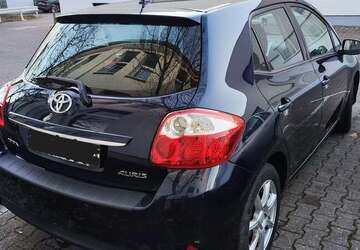 Toyota Auris 178.000 km 6.500 &euro; Berlin, Stadt 13589