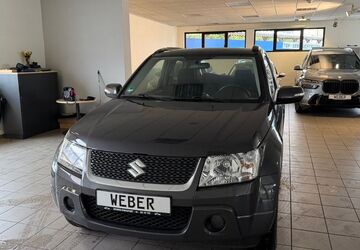 Suzuki Grand Vitara 118.000 km 10.999 &euro; Hessisch Lichtenau 37235