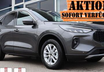 Ford Kuga 7.800 km 30.480 &euro; Cham 93413
