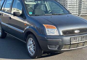 Ford Fusion 44.266 km 3.450 &euro; Gießen 35396