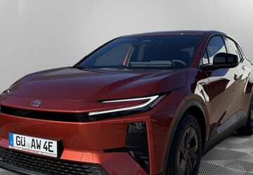 Toyota C-HR 2.500 km 45.590 &euro; Güstrow 18273