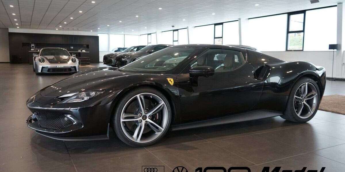 Ferrari 296 GTB 8.700 km 259.900 &euro; Blaufelden-Wiesenbach 74572