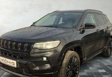 Jeep Compass 8.045 km 26.998 &euro; Oranienburg 16515