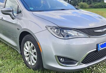 Chrysler Pacifica 135.000 km 21.000 &euro; Neuenhagen 15366