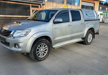 Toyota Hilux 206.000 km 15.800 &euro; Füssen 87629