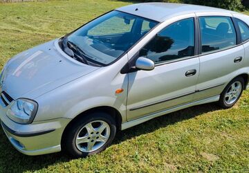 Nissan Almera Tino 156.000 km 3.000 &euro; Rathenow 14712
