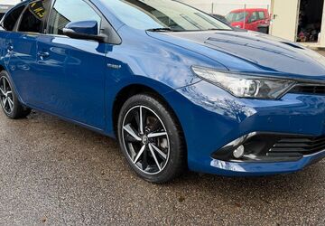 Toyota Auris 92.500 km 15.900 &euro; Ulm 89077