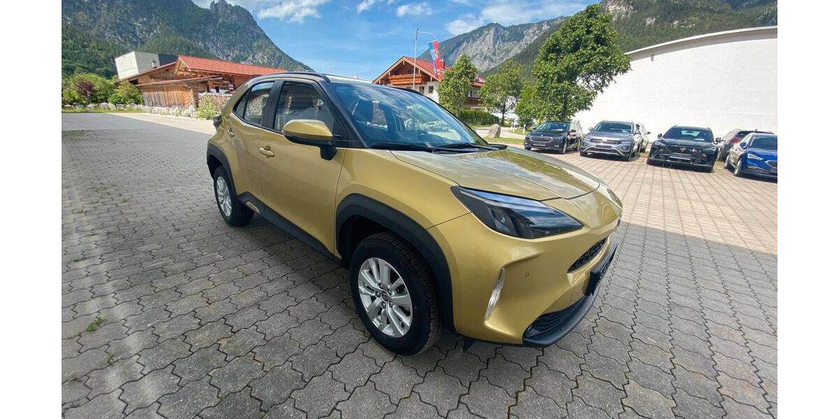 Toyota Yaris Cross 54.186 km 22.900 &euro; Bischofswiesen 83483