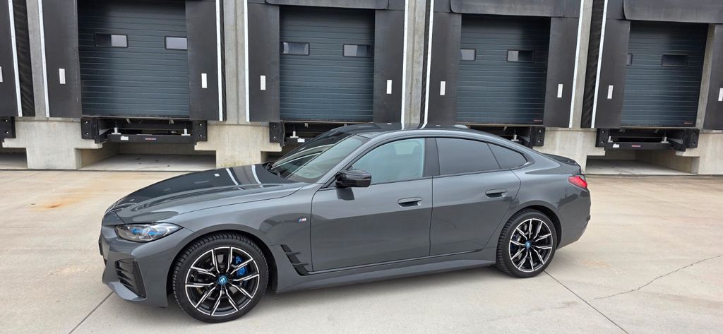 BMW i4 29.173 km 48.900 &euro; Trebbin 14959