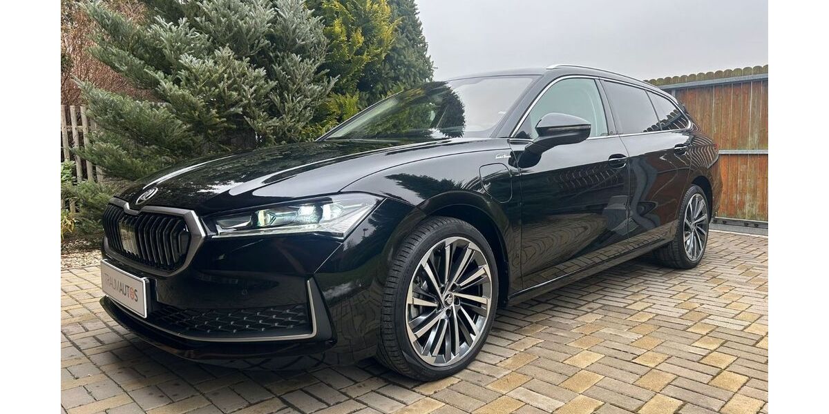 Skoda Superb 14.200 km 43.500 &euro; Schwandorf 92421