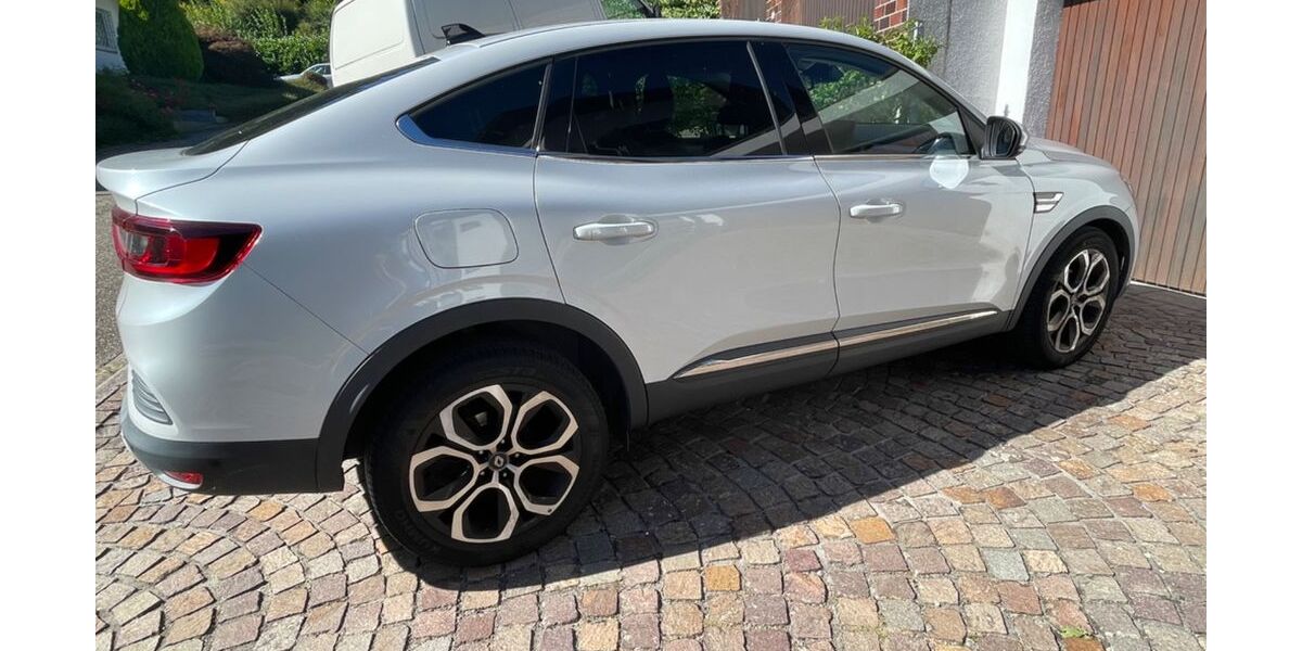 Renault Arkana 29.900 km 19.500 &euro; Gernsbach 76593