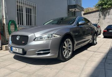 Jaguar XJ 276.000 km 15.300 &euro; Düsseldorf 40599