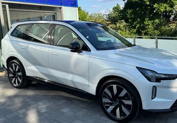 Volvo EX90 7.500 km 77.000 &euro; Kaiserslautern 67657