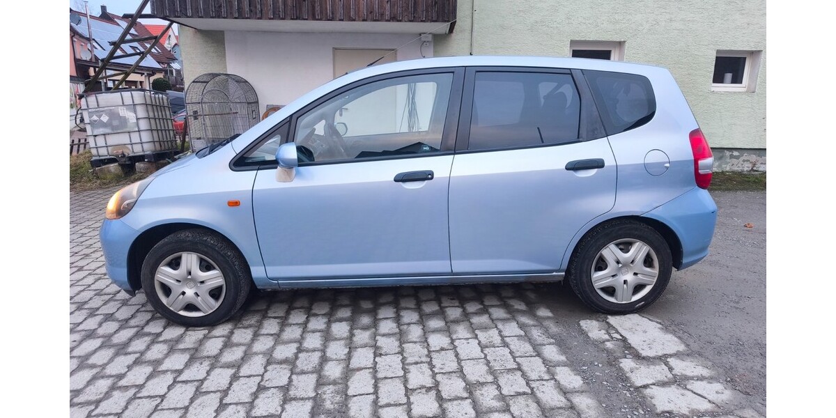 Honda Jazz 160.000 km 1.750 &euro; Schwäbisch Hall 74523