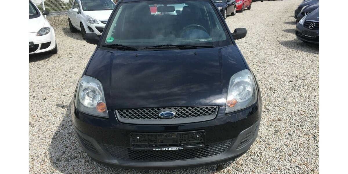 Ford Fiesta Ambiente,4 Türig,Tüv Neu! 136.000 km 2.990 &euro; Himmelkron 95502