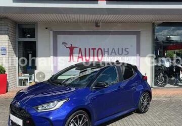 Toyota Yaris 2.500 km 28.500 &euro; Bielefeld 33689