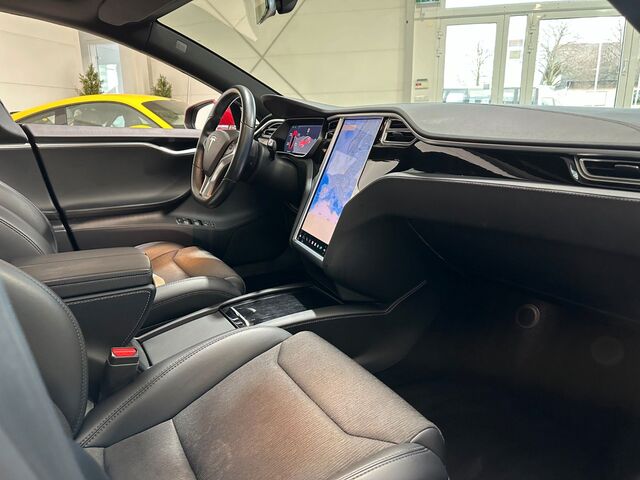 Tesla Model S 75 Navi*Standheizung*LED*AHK*1.Hand 145.012 km 22.790 &euro; Gebesee 99189