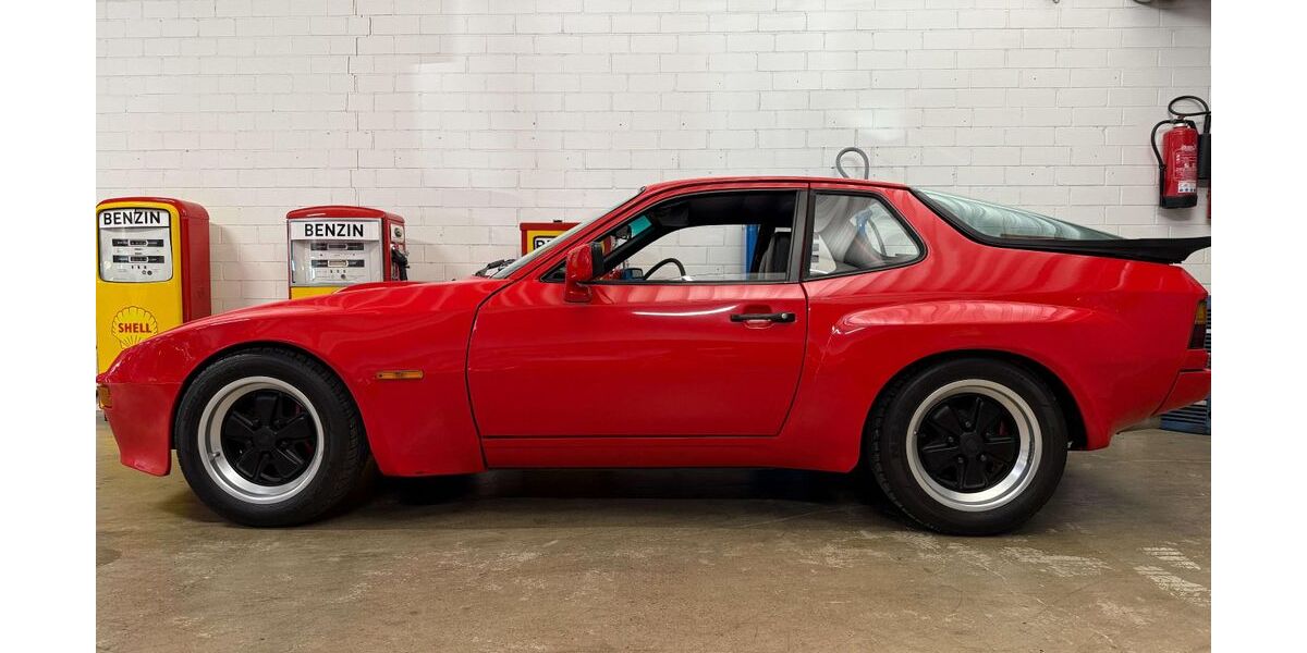 Porsche 924 81.230 km 29.900 &euro; Bopfingen 73441