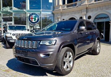 Jeep Grand Cherokee 102.701 km 29.990 &euro; München 81827