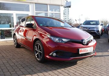 Toyota Auris 75.336 km 15.500 &euro; Dahlwitz Hoppegarten 15366