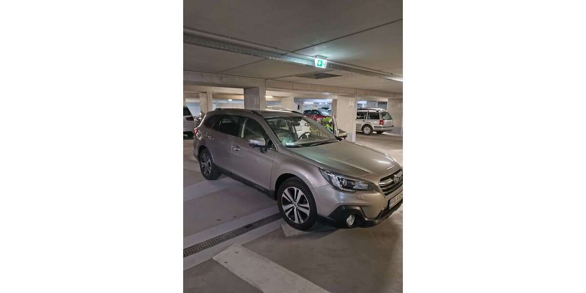 Subaru OUTBACK 125.300 km 17.500 &euro; Olching 82140