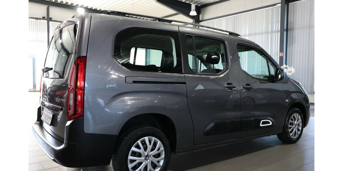 Citroen Berlingo 1.5 BLUE-HDI FEEL XL130 / 7-SITZER / 136.000 km 14.221 &euro; Hamm 59077