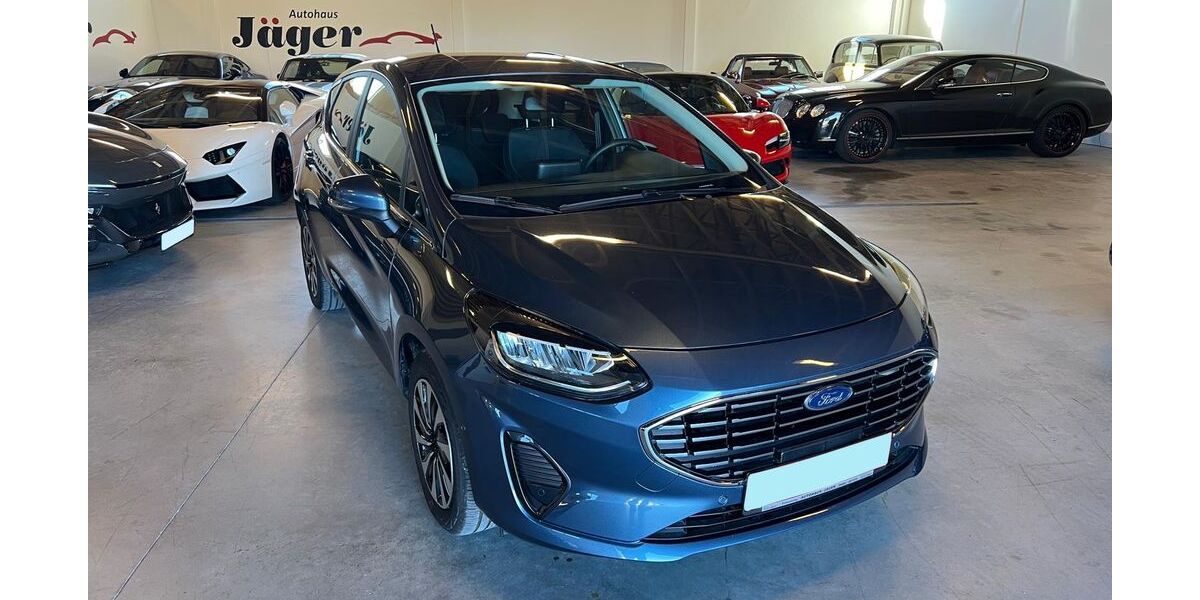 Ford Fiesta 5.606 km 17.800 &euro; Tittmoning 84529