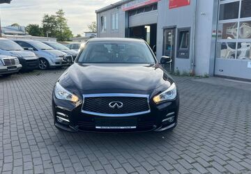INFINITI Q50 133.425 km 13.450 &euro; Lübeck 23560